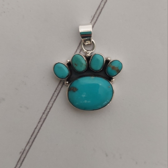 Natural KingmanTurquoise Paw Print Pendant - Picture 8 of 8